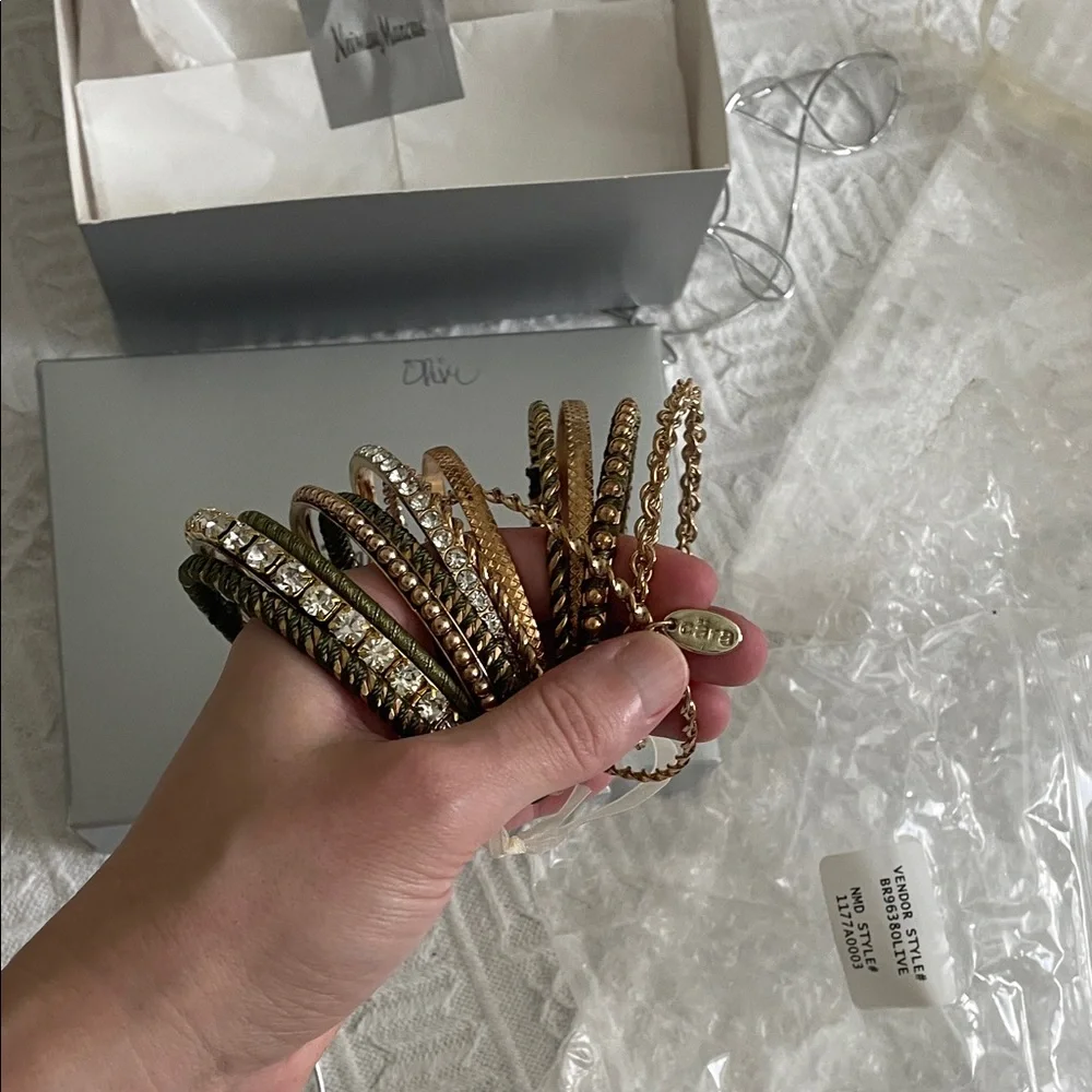 NWT Neiman Marcus 13 bangle bracelet set gold crystal olive green